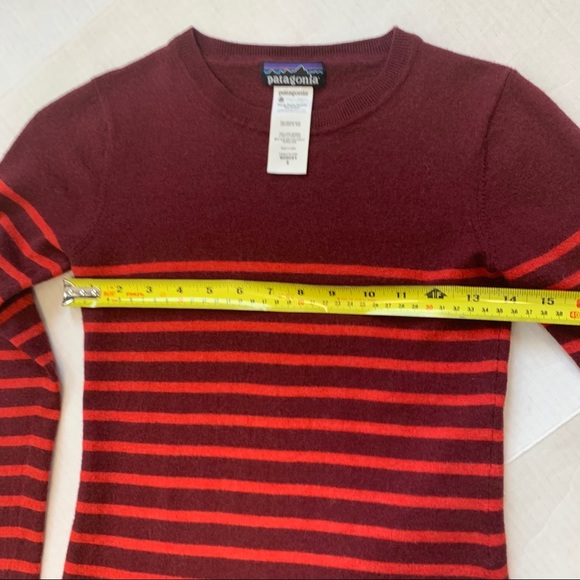 SOLD Patagonia women’s Merino wool sweater size small - Picture 4 of 8